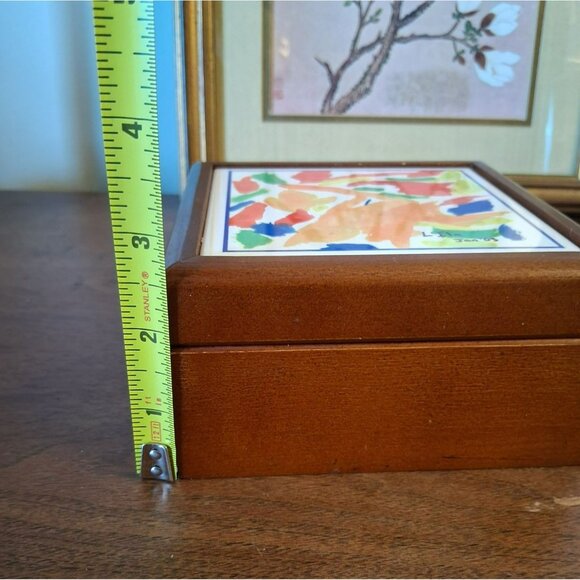 Handcrafted Wooden Trinket Box With Abstract Painted Tile Lid Artist Signed Lila - Picture 9 of 9
